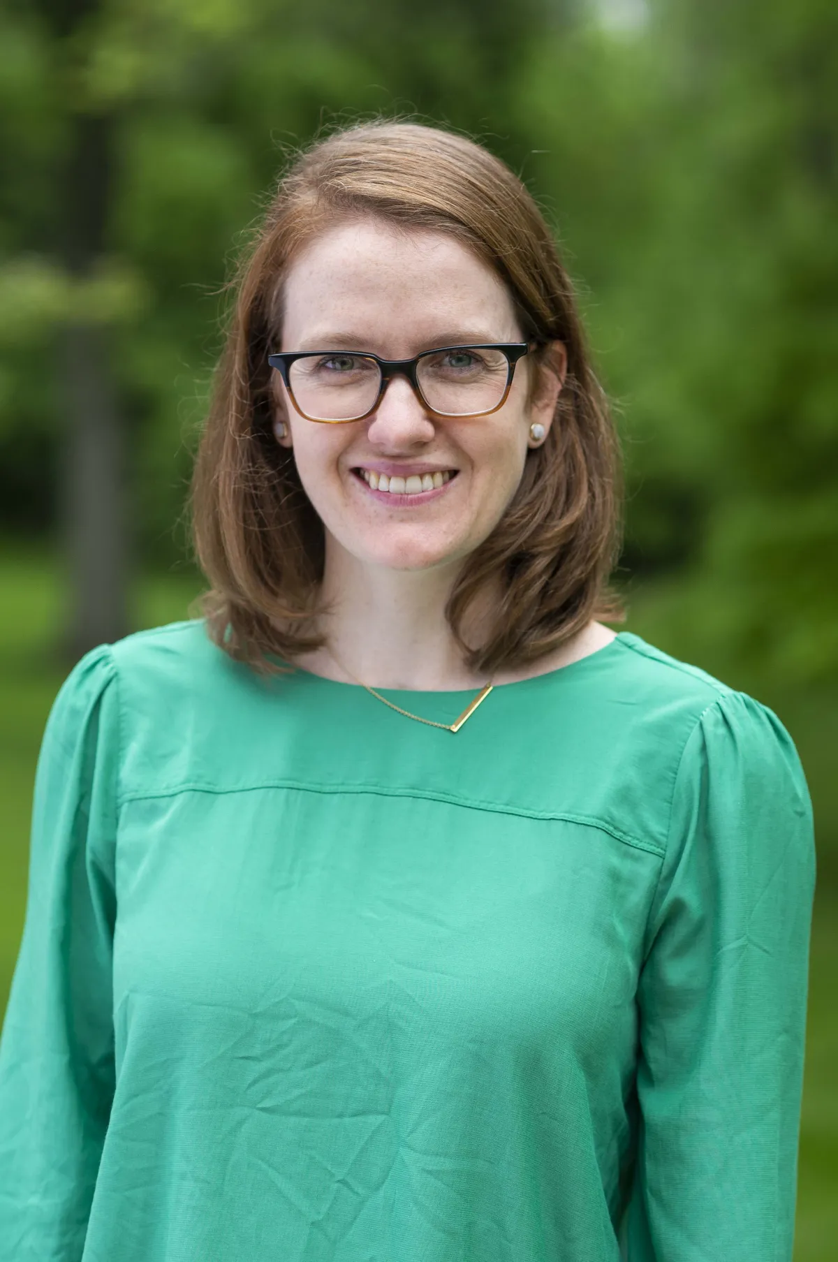 Sarah Bell professional headshot