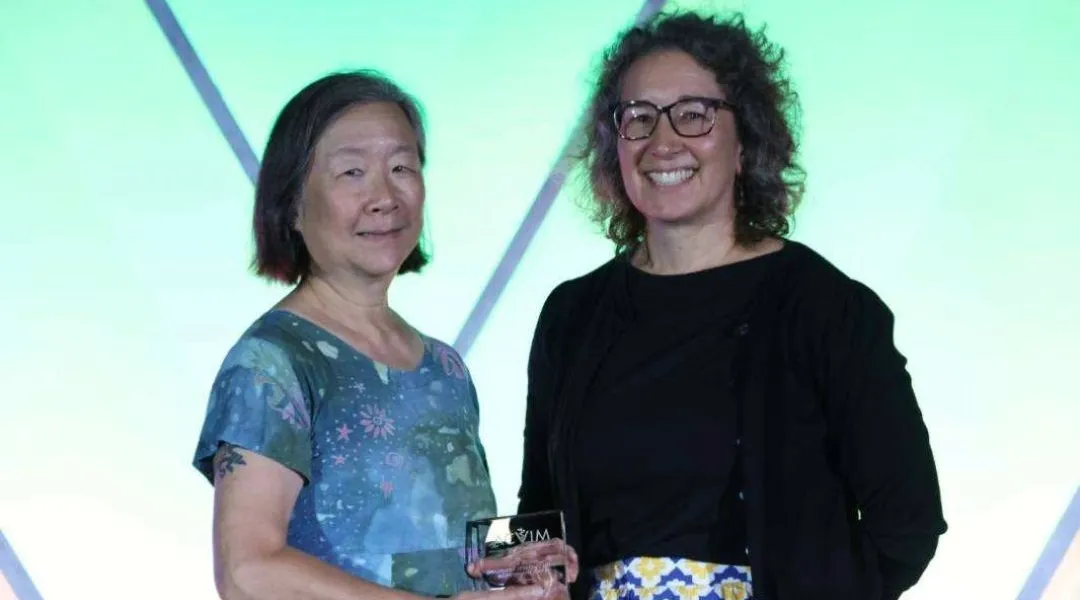 Ruthanne Chun, Jenna Burton