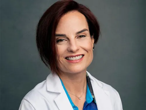 Jocelyn Mott Headshot