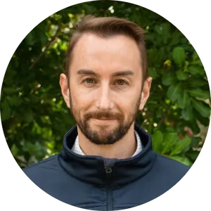 François-René Bertin, DVM, MS, PhD, FHEA, DACVIM (LAIM) received the William R. Fenner Early Career Award for Outstanding Service.