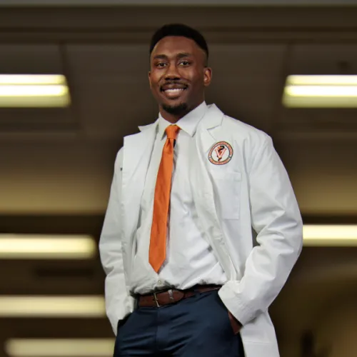 Startus Hutcherson headshot