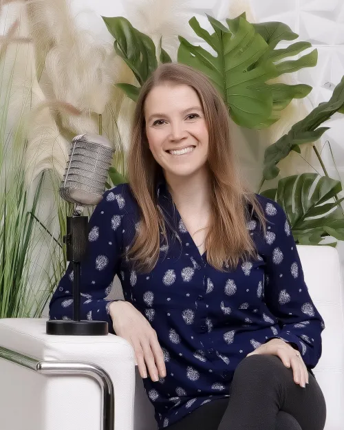 Megan Sprinkle headshot