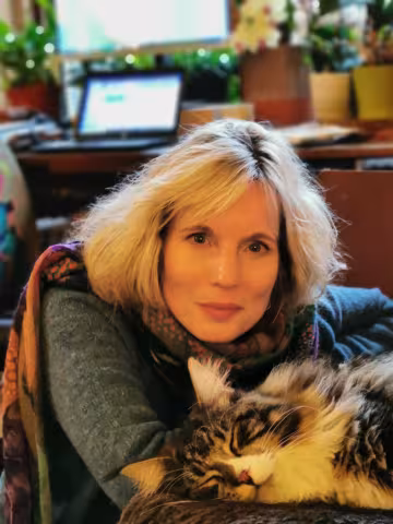 Danièlle A. Gunn-Moore headshot