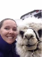 Rebecca Ruby Headshot