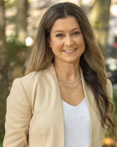 Melinda Larson, DVM, DACVIM (SAIM)