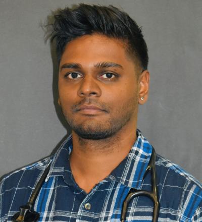 Avin Arjoonsingh Headshot