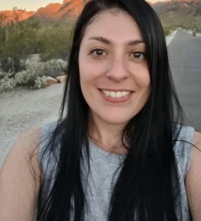 Helene Marie Desanti Consoli headshot